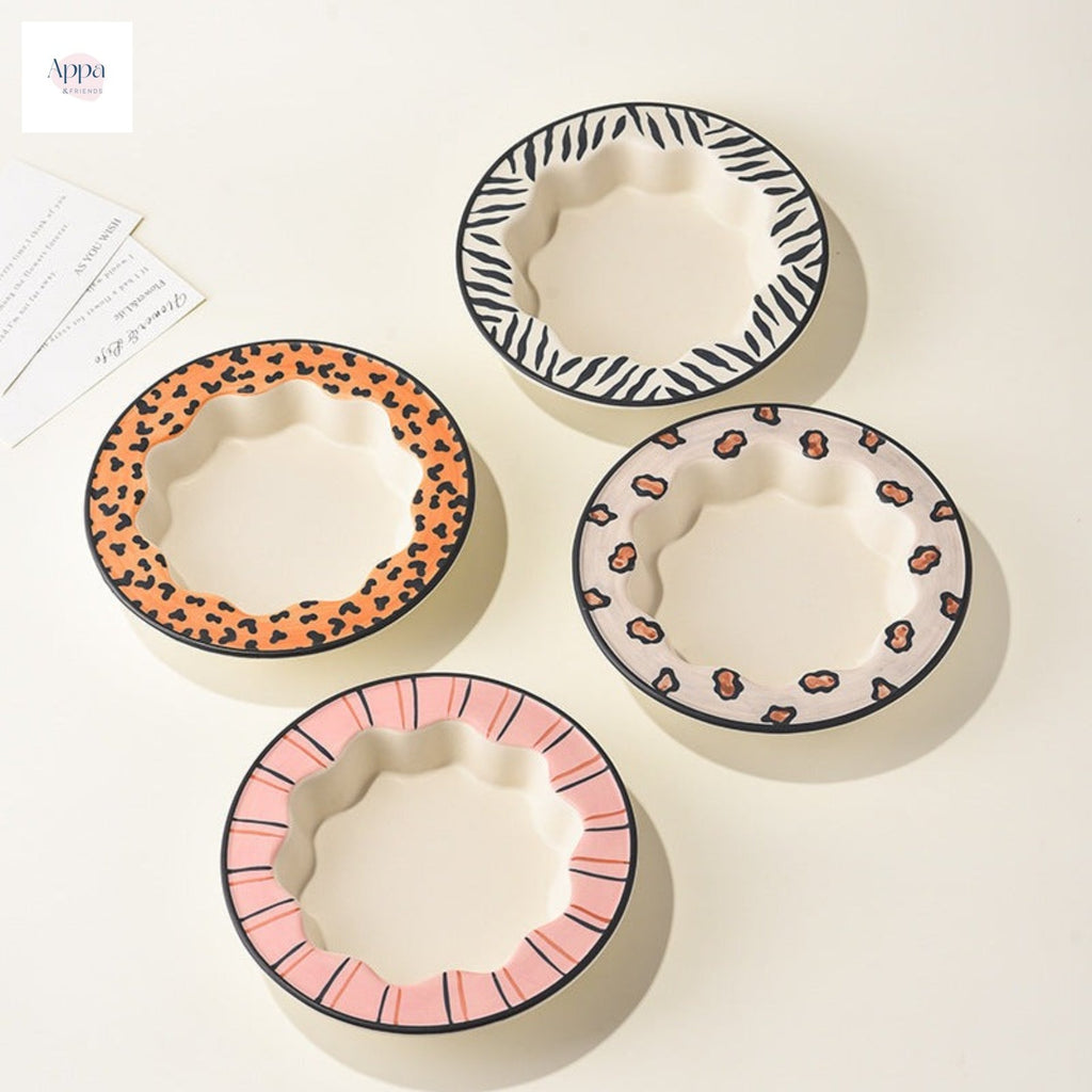 Creative ceramic lace bowl geometric pattern pet bowl anti-knock cat bowl dog bowl pet drinking bowl cat food bowl
