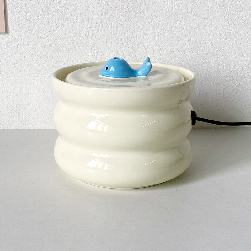 Milk fufu cat flow constant temperature water dispenser automatic circulation ceramic water dispenser does not wet mouth whale water feeding bowl